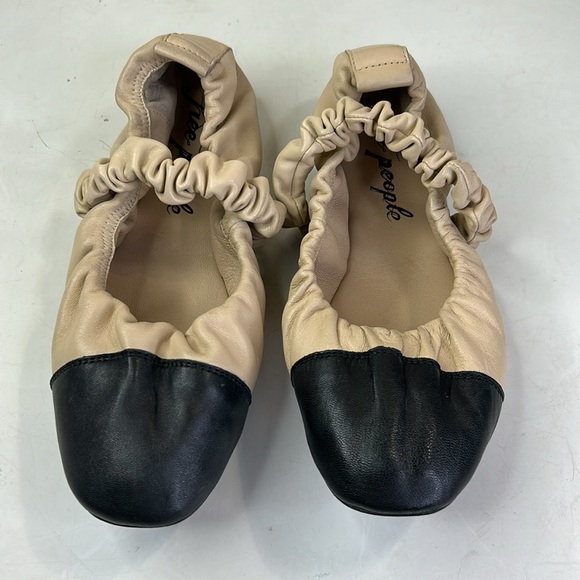 Free People Flats 6.5 foldable tan black Mary Jane cap toe leather - Picture 2 of 11
